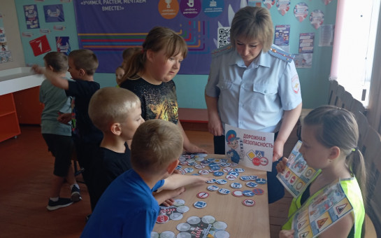  В пришкольном лагере 